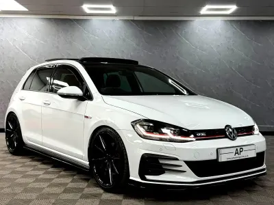 Used VW Golf VII GTI 230 HP (169 kW) 2018 White Hatchback