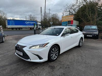 Used Lexus ES300H 2021 White Sedan
