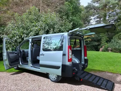 Used Peugeot Expert 2013 Silver Van