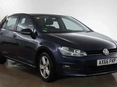 Used VW Golf VII Edition 110 HP (80 kW) 2017 Blue Hatchback