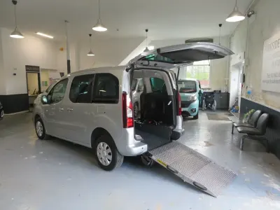 Used Citroën Berlingo Feel 2017 Silver MPV
