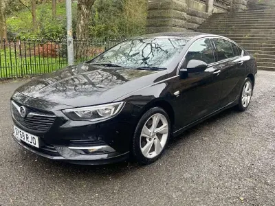 Used Vauxhall Insignia Sport 170 HP (125 kW) 2018 Black Hatchback