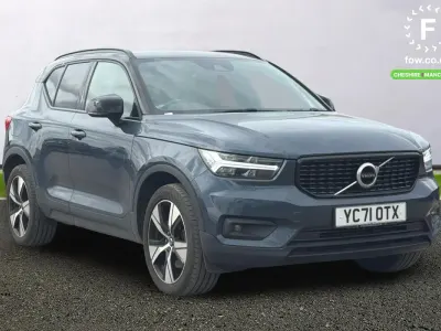 Used Volvo XC40 R-Design 211 HP (155 kW) 2021 Blue SUV