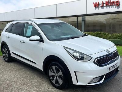 Used Kia Niro 141 HP (103 kW) 2017 White SUV