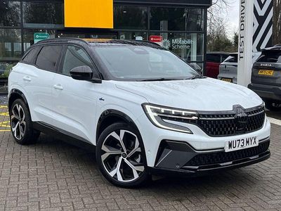Used Renault Austral Techno Esprit Alpine 200 HP (147 kW) 2023 Arctic white  SUV