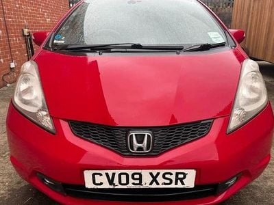 Used Honda Jazz EX 100 HP (73 kW) 2009 Red Hatchback