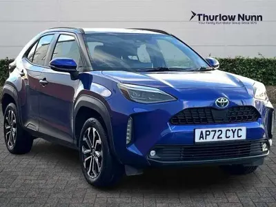 Used Toyota Yaris Hybrid Design 2023 Blue Hatchback