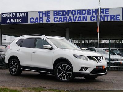 White Used 2017 Nissan X-Trail Tekna SUV | £15,995 (Expensive)