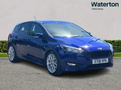 Used Ford Focus ST-Line 140 HP (102 kW) 2018 Blue Hatchback