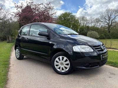 Used VW Fox 75 HP (55 kW) 2011 Black Hatchback