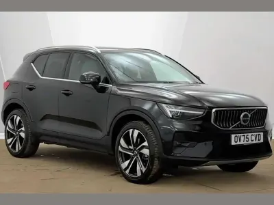 Usado Volvo XC40 Ultra 163 HP (119 kW) 2025 Preto SUV