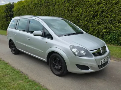 Begagnad Vauxhall Zafira