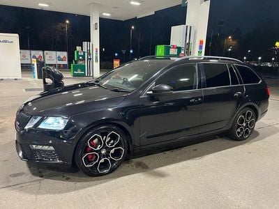 Used Skoda Octavia vRS 245 HP (180 kW) 2019 Black Estate