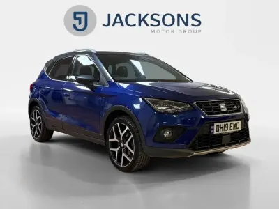 Używany Seat Arona FR Sport 115 KM (84 kW) 2019 Niebieski SUV