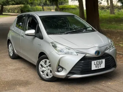 Used Toyota Vitz 2026 Silver