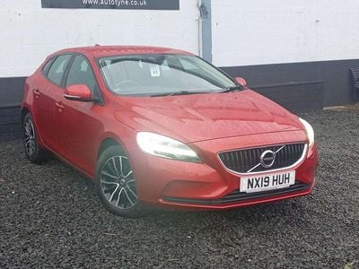 Used Volvo V40 Momentum 2019 Red Hatchback