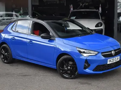 Used Vauxhall Corsa SRi 100 HP (73 kW) 2020 Voltaic blue Hatchback