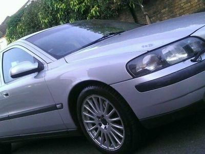 Used 2001 Volvo S60 Sedan | £1,095