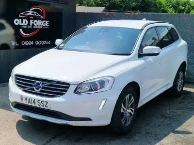 Used Volvo XC60 SE 2014 White SUV