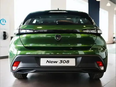 Used Peugeot e-2008