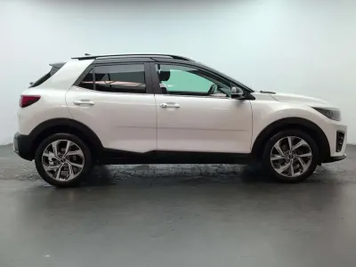 Used Kia Stonic GT-Line S 118 HP (86 kW) 2021 White SUV