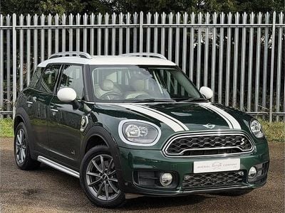 Used Mini Cooper Countryman 2018 British racing green SUV