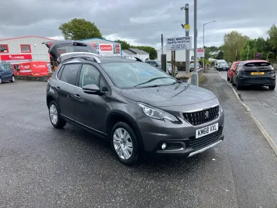 Second-hand Peugeot 2008 Allure Premium 2018 Gri SUV