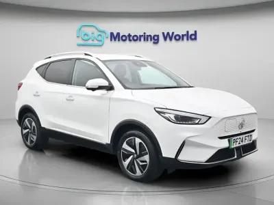 Used MG ZS Trophy Connect 114 kW (156 HP) 2024 White SUV