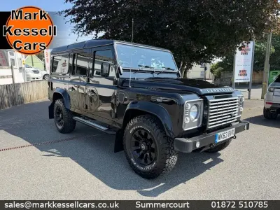 Used Land Rover Defender 122 HP (89 kW) 2013 Black Estate