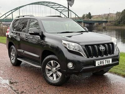 Black Used 2015 Toyota Land Cruiser SUV | £29,999 (Expensive)
