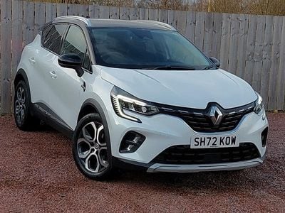 Used Renault Captur Techno 91 HP (66 kW) 2022 White SUV