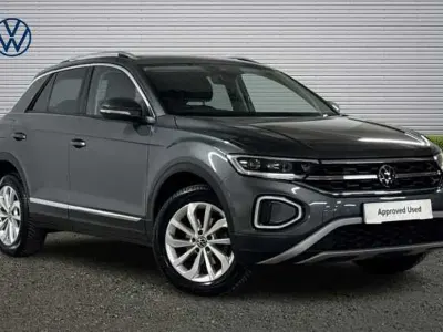 Usado VW T-Roc 150 HP (110 kW) 2022 SUV