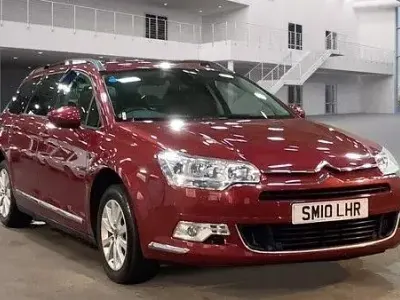 Używany Citroën C5 VTR Sport 110 KM (80 kW) 2010 Czerwony Kombi