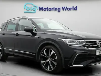 Used VW Tiguan R-line 150 HP (110 kW) 2022 Black SUV
