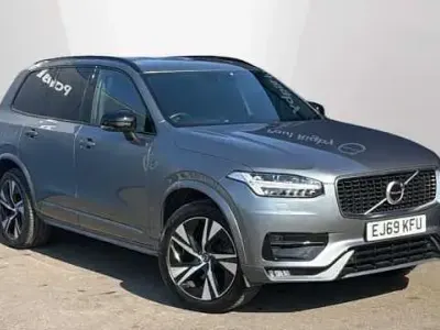 Used Volvo XC90 R-Design 235 HP (172 kW) 2020 SUV