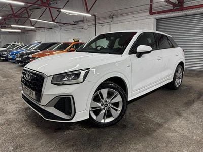 Used Audi Q2 S-Line 150 HP (110 kW) 2021 White SUV