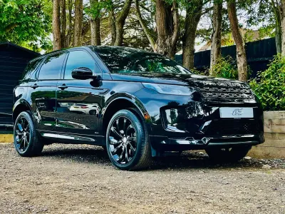 Used Land Rover Discovery Sport HSE Dynamic 240 HP (176 kW) 2019 Black SUV
