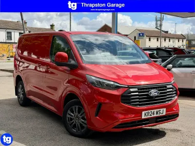 Used Ford Transit Custom Limited 136 HP (100 kW) 2024 Red Van