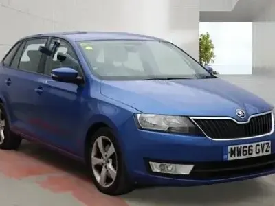 Usado Skoda Rapid SE 2017 Azul Citadino
