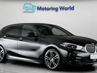 Używany BMW 118 M Sport 140 KM (102 kW) 2020 Czarny Hatchback