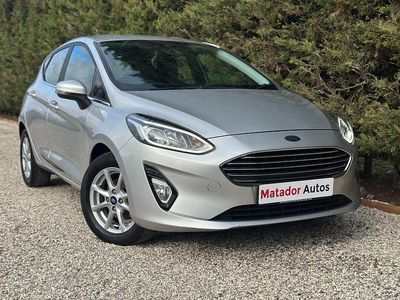 Used Ford Fiesta Zetec 70 HP (51 kW) 2019 Silver Hatchback