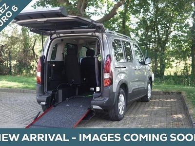 Second-hand Peugeot Rifter Access 131 CP (96 kW) 2021 Gri Monovolum
