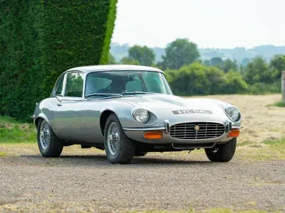 Used Jaguar E-Type 272 HP (200 kW) 1972 Silver