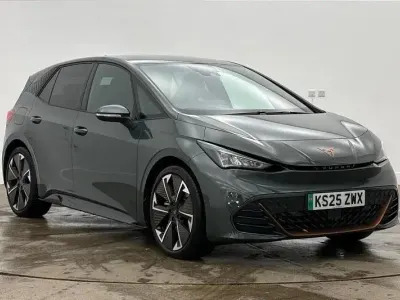 Used Cupra Born e-Boost 239 kW (326 HP) 2025 Green Hatchback
