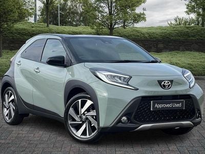 Used Toyota Aygo X 72 HP (52 kW) 2025 Green SUV