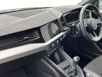 Used Audi A1 S-Line 94 HP (69 kW) 2024 Black SUV