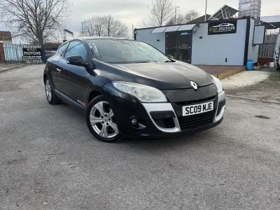Used Renault Mégane Dynamique 110 HP (80 kW) 2009 Coupe