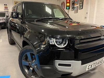 Used Land Rover Defender 249 HP (183 kW) 2023 SUV