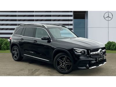 Mercedes GLB220