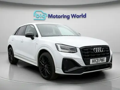 Used Audi Q2 Black Edition 150 HP (110 kW) 2021 White SUV